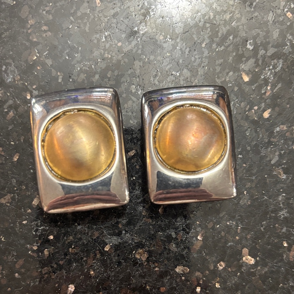 Express LARGE VINTAGE YELLOW PEARLIZED DOME RECTANGLE CLIP ON EARRINGS